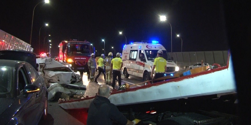Haliç'te zincirleme trafik kazası:1 ağır yaralı