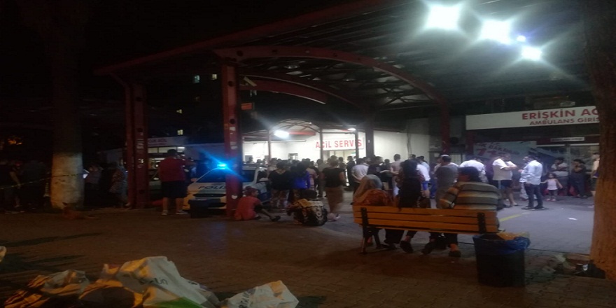 İzmir'de iki gurup arasında çıkan kavgada silahlar konuştu 1 kişi öldü 3 kişi yaralandı