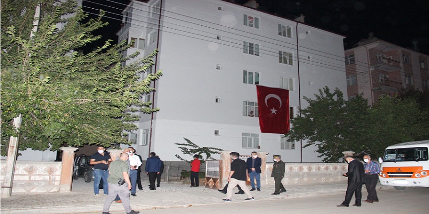 Pençe Kaplan Harekatında şehit düşen uzman çavuş Gökhan Kılınç’ın şehadet haberi Karaman’da oturan eşine ulaştı