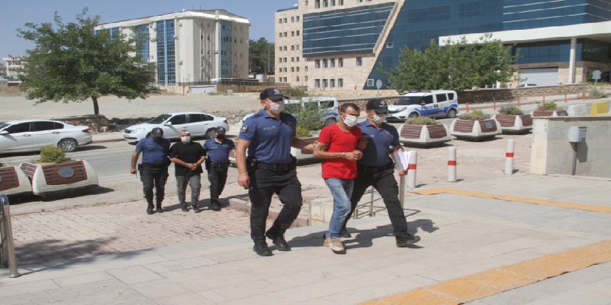 İşten çıkardığı için patronunu darp eden şahıs adliyeye sevk edildi