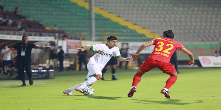 Süper Lig: Aytemiz Alanyaspor: 1 - Hes Kablo Kayserispor: 0 (İlk yarı)