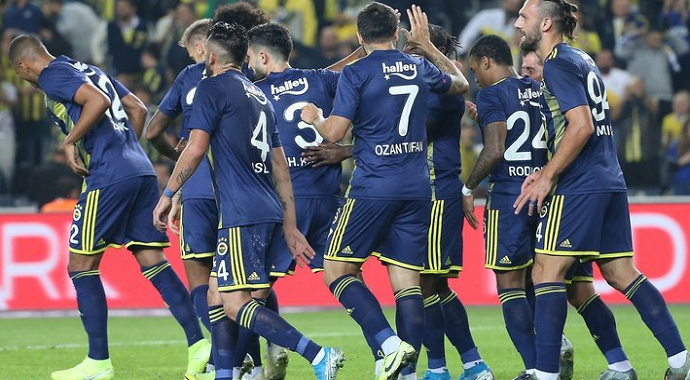 Fenerbahçe Liderlik Aşkına