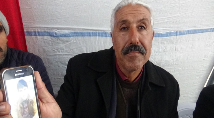 Diyarbakır'da evlat nöbeti tutan baba Melik Aslan evladına kavuştu