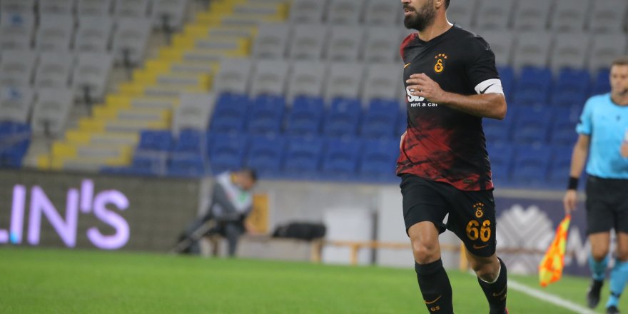 Tekrar takıma katılan Arda Turan'ın 3 bin 481 gün sonra Fenerbahçe derbisi heyecanı