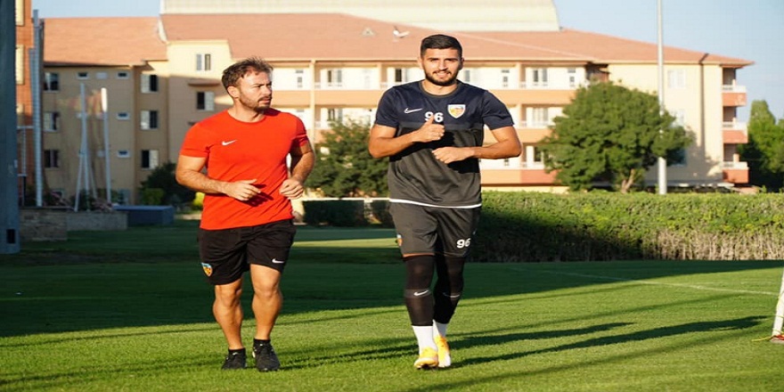 Kayserispor Erzurumspor maçında iki futbolcu sakatlığından dolayı forma giyemeyecek