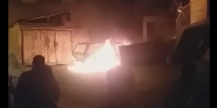 Karabük'te otomobil alevlere teslim oldu