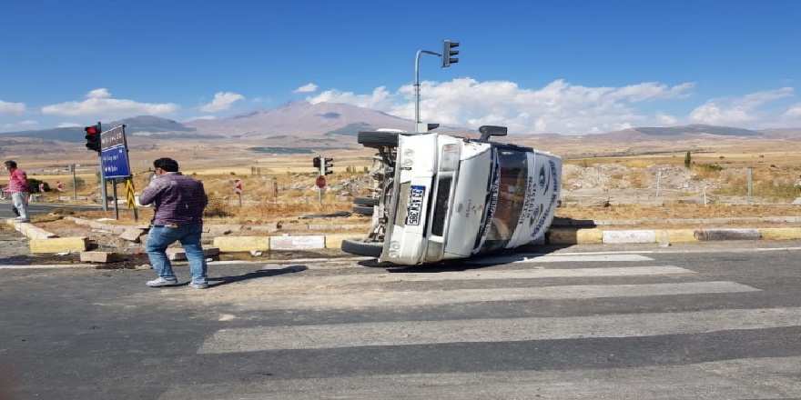 Kayseri Develi'de trafik kazası:7 yaralı