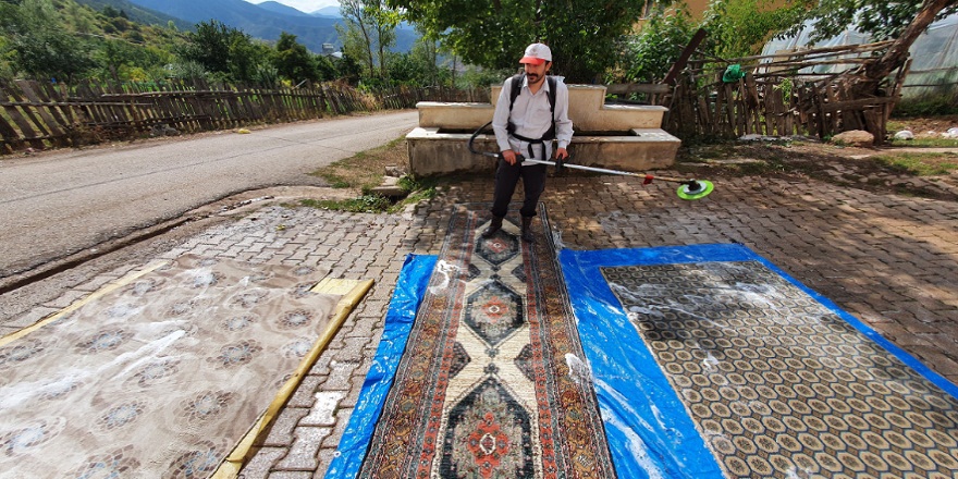 Karadeniz insanın zekasına akıl sır ermiyor!Yazın ot biçme makinesi sonbaharda halı yıkama makinesi!