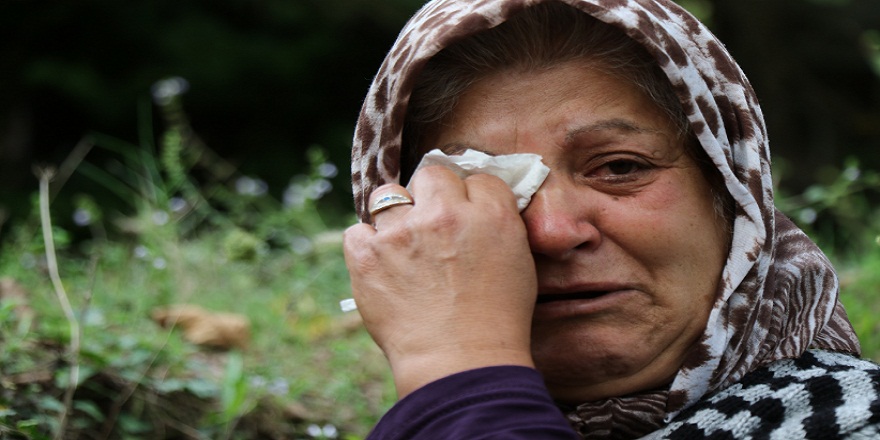 Talihsiz anne 17 senedir gözyaşı döküyor!