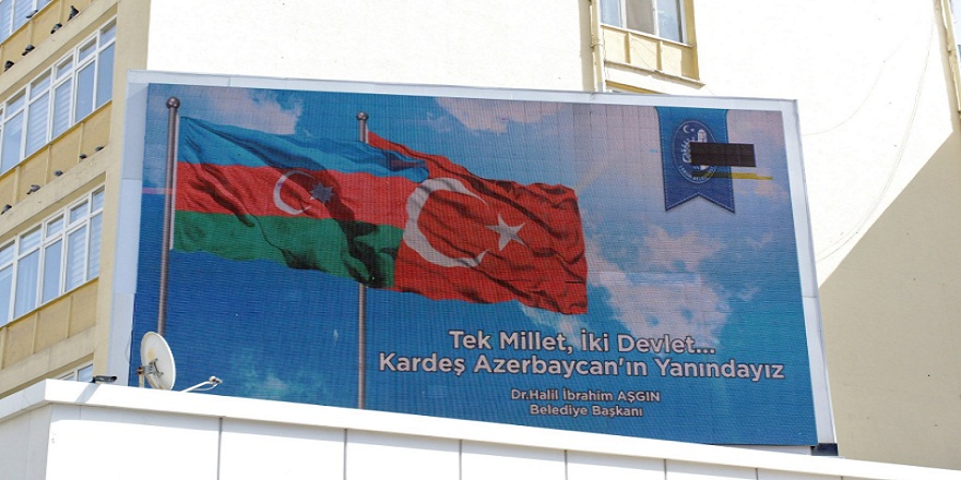 Azerbaycan'a Çorum Belediyesi'nden bayraklı destek!