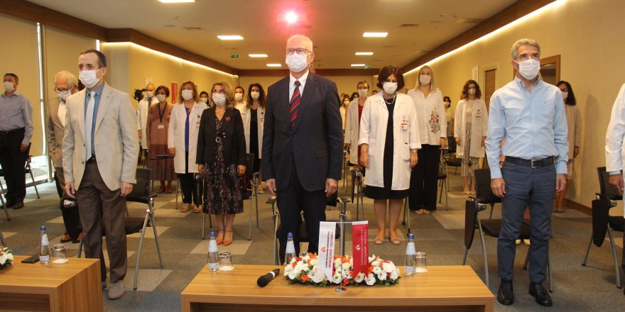 Geleceğin hekimleri İEÜ Medical Park’ta yetişecek İlk ders, Op. Dr. Zafer Beken’den