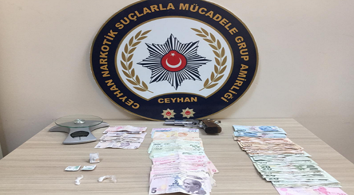 Ceyhan’da uyuşturucu operasyonunda 8 gözaltı