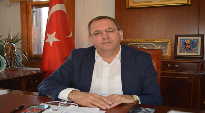 Ayvalık’ta belediye emeklilerinin tazminat coşkusu