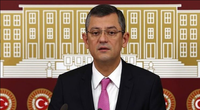 İBB personellerinden Özgür Özel’e suç duyurusu