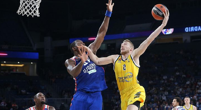 Anadolu Efes Uzatmada Kazandı