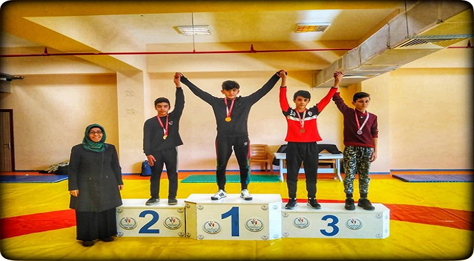 Okul Sporları Gençler B Güreş müsabakaları sona erdi