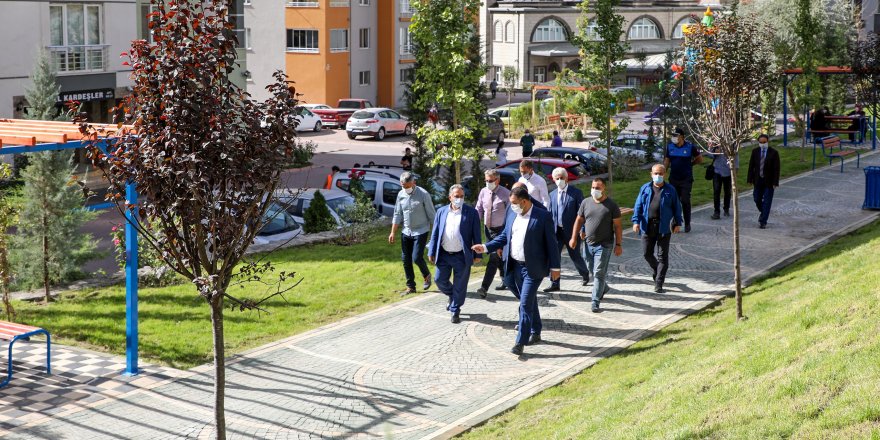 Kayseri Talas'ta Belediye başkanı Yalçın'a sevgi seli “İyi ki bizim başkanımızsınız"