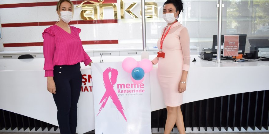 Gaziantep Özel ANKA Hastanesi çalışanları pembe kıyafetler giydi meme kanserine dikkat çekildi