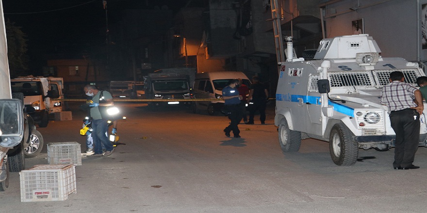 Adana'da, husumetli iki gurup arasında silahlı kavga:2 yaralı