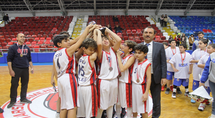 Okul Sporları Küçükler Basketbol İl Birinciliği sona erdi