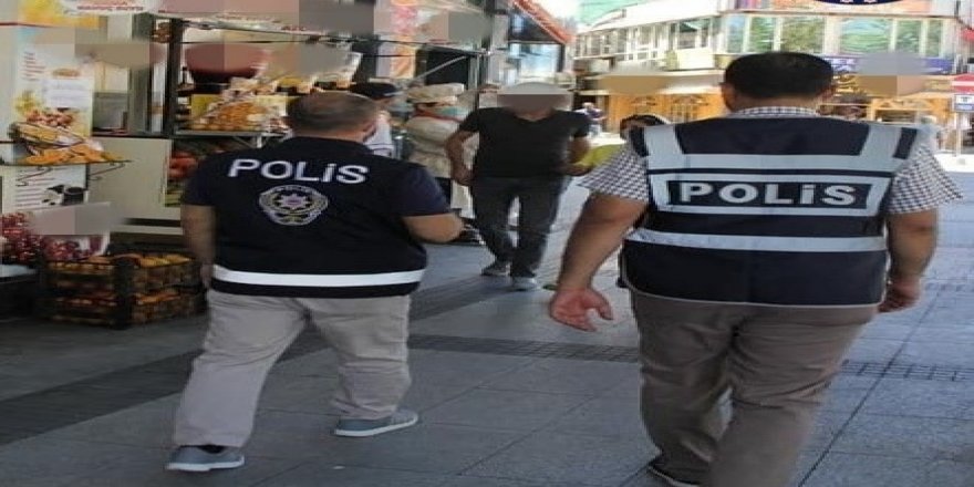 Malatya’da yapılan denetimlerde maske takmayan 13 kişiye 11 bin TL ceza