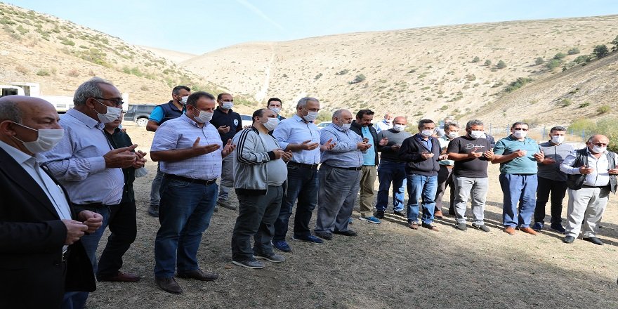 Başkan Fatih Üçok bereket ve bolluk için kurban kesti