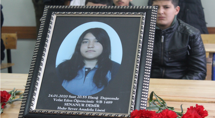 Depremde ölen Sena Nur'un masası boş kaldı
