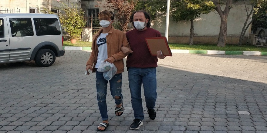 Öz babasını, iki yerinden bıçaklayan,16 yaşındaki genç adliyede!