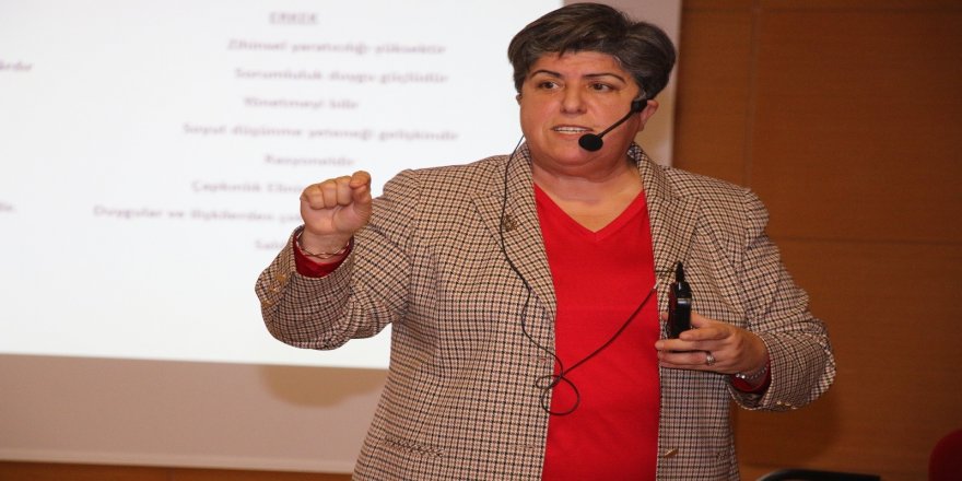 Teknosa, Türkiye’nin ilk ve tek dijital kadın zirvesi Dijital Topuklar’a katılıyor