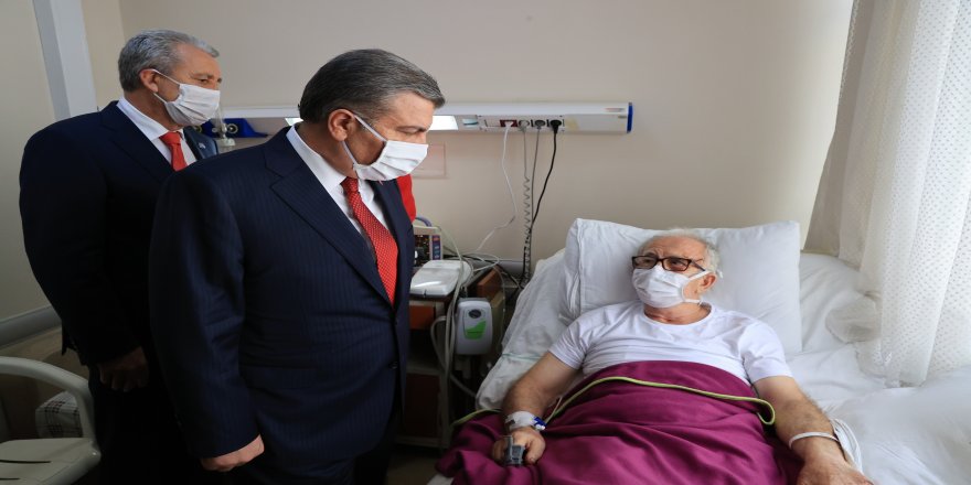 Bakan Fahrettin Koca: “114 kişiden 107’si enkazda hayatını kaybetti