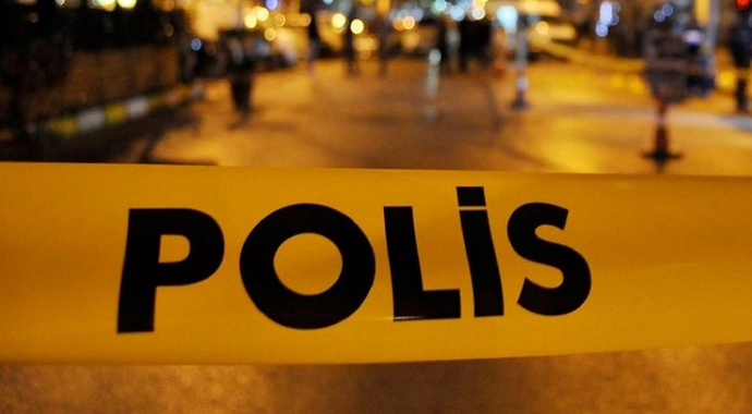 İntihar teşebbüsünde bazı sürücüler araçlarını durdurup canlı yayın yaptı