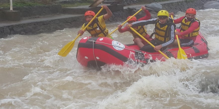 Fırtına Deresinde, Şırnaklı sporcular rafting için Rize'de