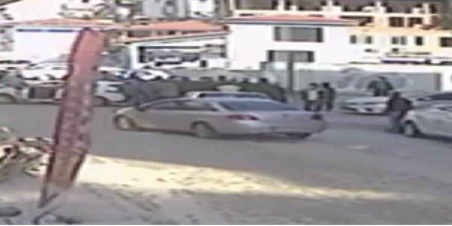 Yolun karşısına geçmeye çalışırken otomobil çarpan kadın hayatını kaybetti