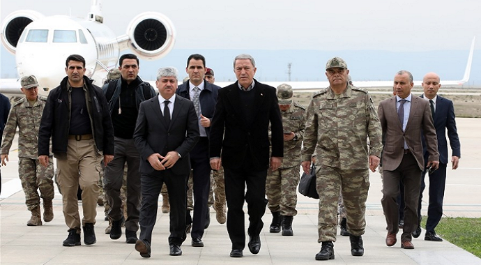 Bakan Akar ve komutanlar Hatay’da