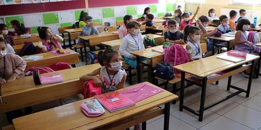 MEB son dakika duyurdu! İlkokul, ortaokul ve lise öğrencileri dikkat! Bundan sonra bu sene tamamen geçerli olacak!