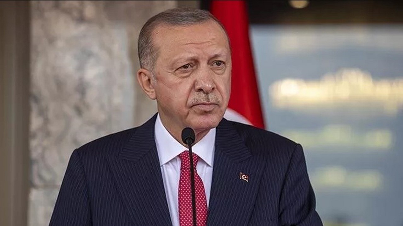 Cumhurbaşkanı Erdoğan asgari ücret müjdesini açıkladı! Asgari ücrete rekor zam yapılacak! 2023 asgari ücret 10.000 TL olacak!