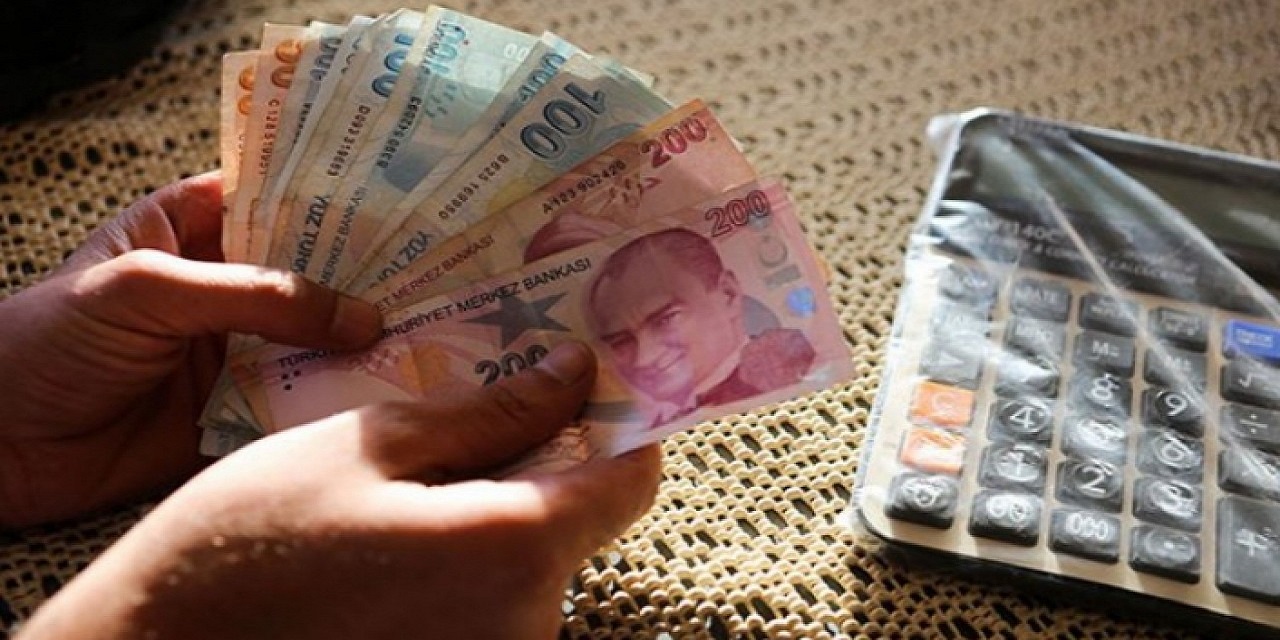 13,5 milyon emekli için bayram ikramiyesi kararı! Kimse bunu beklemiyordu!