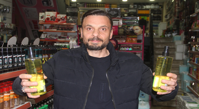 Türkiye'de corono virüse karşı maske ve dezenfektan stoklarını tüketti, kolonyaya talep arttı