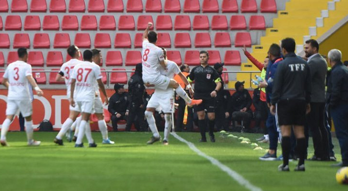 Sivasspor Şampiyonluk Hayali Kuruyor!