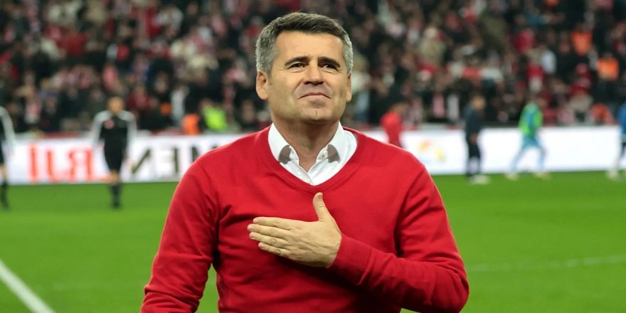 Son Dakika: Süper Lig'de Samsunspor, Teknik Direktör Hüseyin Eroğlu İle Yollarını Ayırdı