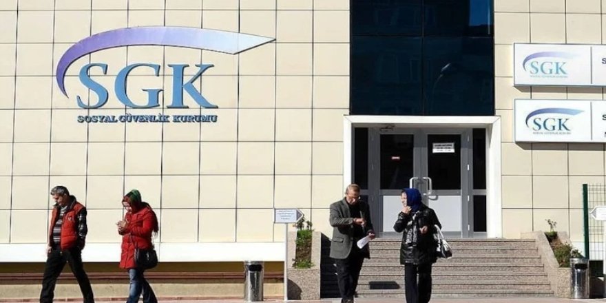 SGK'dan otomatik kayıt hamlesi! Yarına kadar kontrol etmeyen borçlu sayılacak