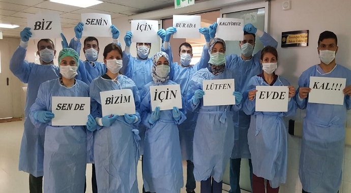 Diyarbakır DÜ’de görevli sağlık çalışanlarından vatandaşlara anlamlı çağrı