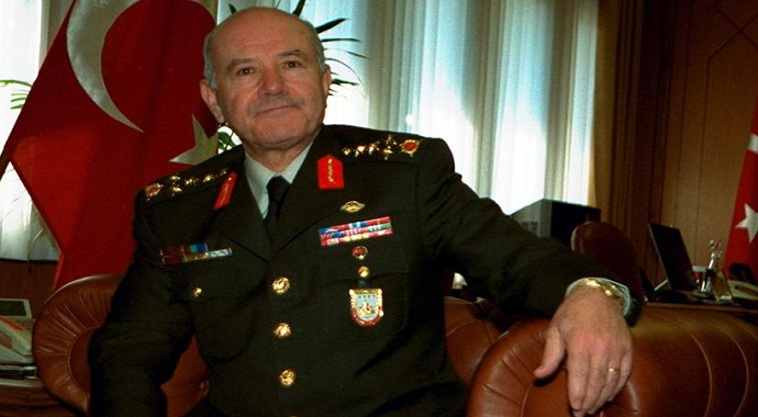 Sağlık Bakanı Koca: Aytaç Yalman korona virüsten hayatını kaybetti