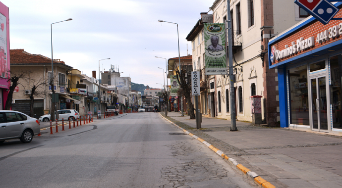 Ayvalık’ta sokaklar boşaldı Korona virüs salgını ardından