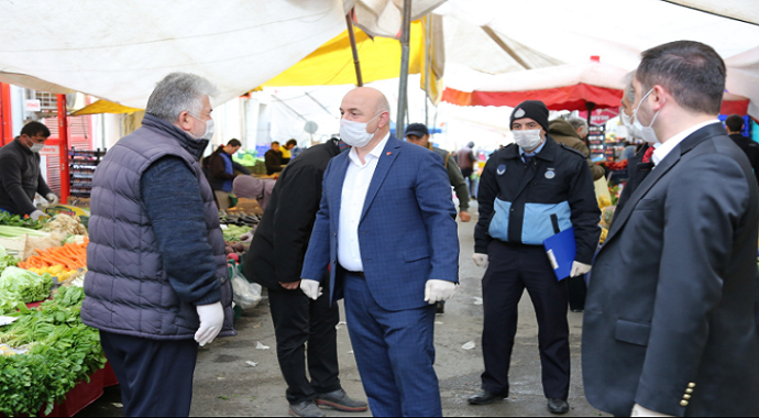 Darıca Belediye Başkanı Bıyık’tan pazarda korona virüs denetimi