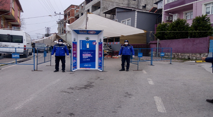 Dilovası’nda korona virüs önlemleri pazar giriş ve çıkışları kontrol altına alındı