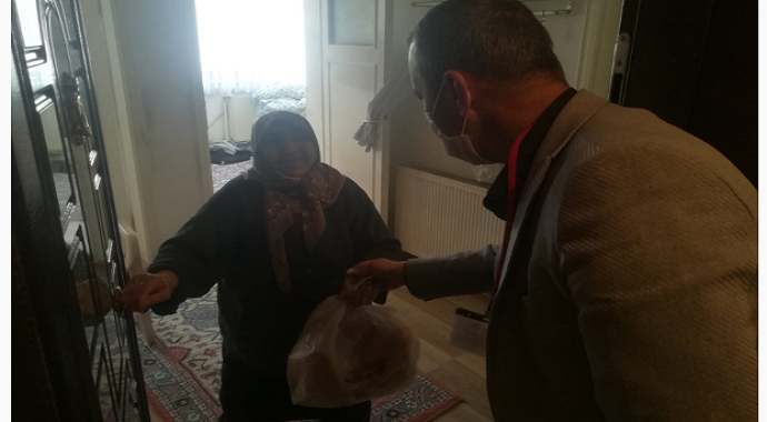 Ekmek dağıtımın sorunsuz devam ettiği bildirildi.