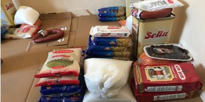 Kütahya’nın Gedizli ilçesinde hayırsever iş adamı 2 bin adet gıda paketi dağıttı