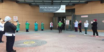 Eskişehir Şehir Hastanesinde Korona tedavisi biten 3 hasta daha taburcu