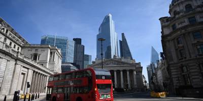 İngiltere'de son 24 saatte 761 ölüm